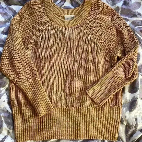 Universal Thread Mustard RIBBED KNIT  sweater Long cropped sweater Size XL - Picture 3 of 6